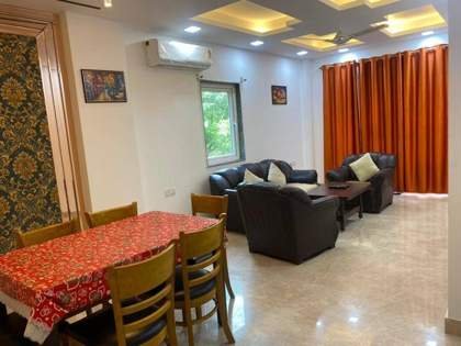 Best Luxury Apartment Near Max Saket