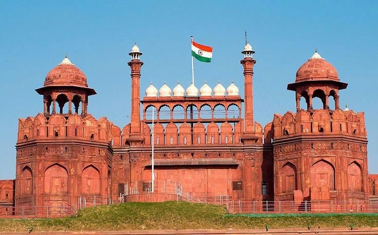 Old and New Delhi monument tour