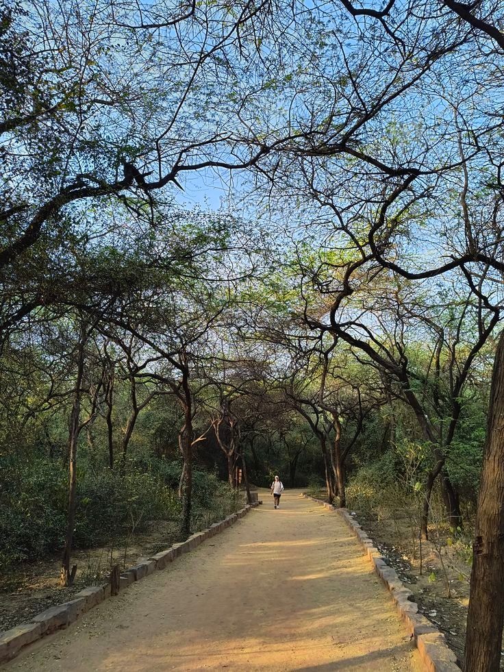 peaceful places in Delhi