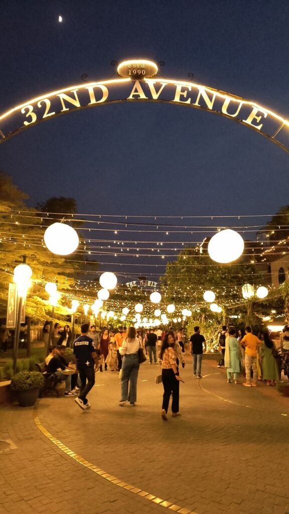 things to do in Hauz Khas Village