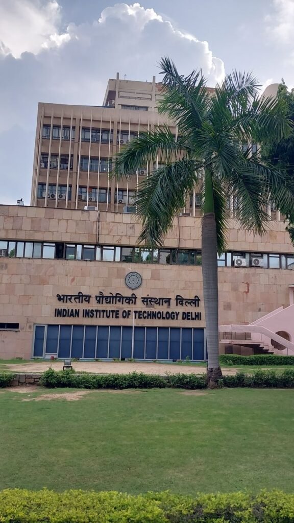 service apartments near IIT Delhi